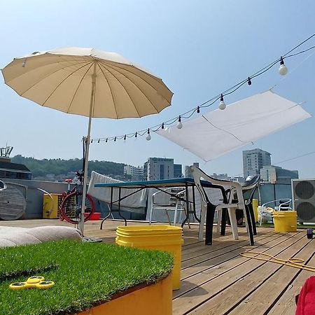 Fun Fun Stay Guesthouse سيول المظهر الخارجي الصورة