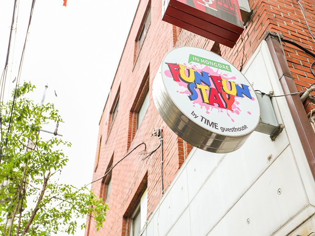 Fun Fun Stay Guesthouse سيول المظهر الخارجي الصورة