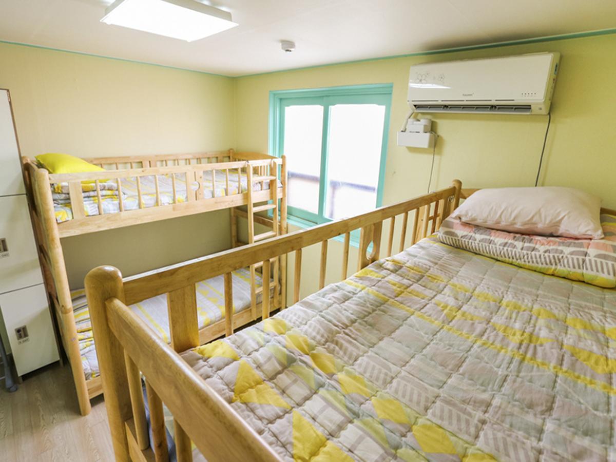 Fun Fun Stay Guesthouse سيول المظهر الخارجي الصورة